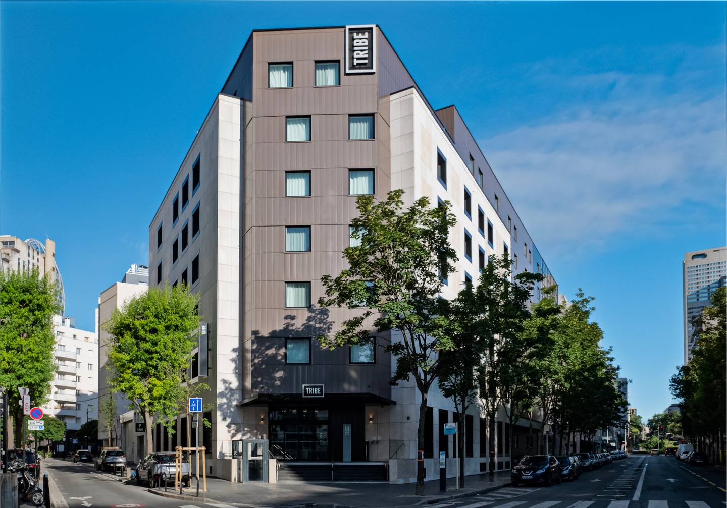 Tribe Paris La Defense Esplanade Offre Staycation 24h de vacances à Courbevoie jusqu'à 70